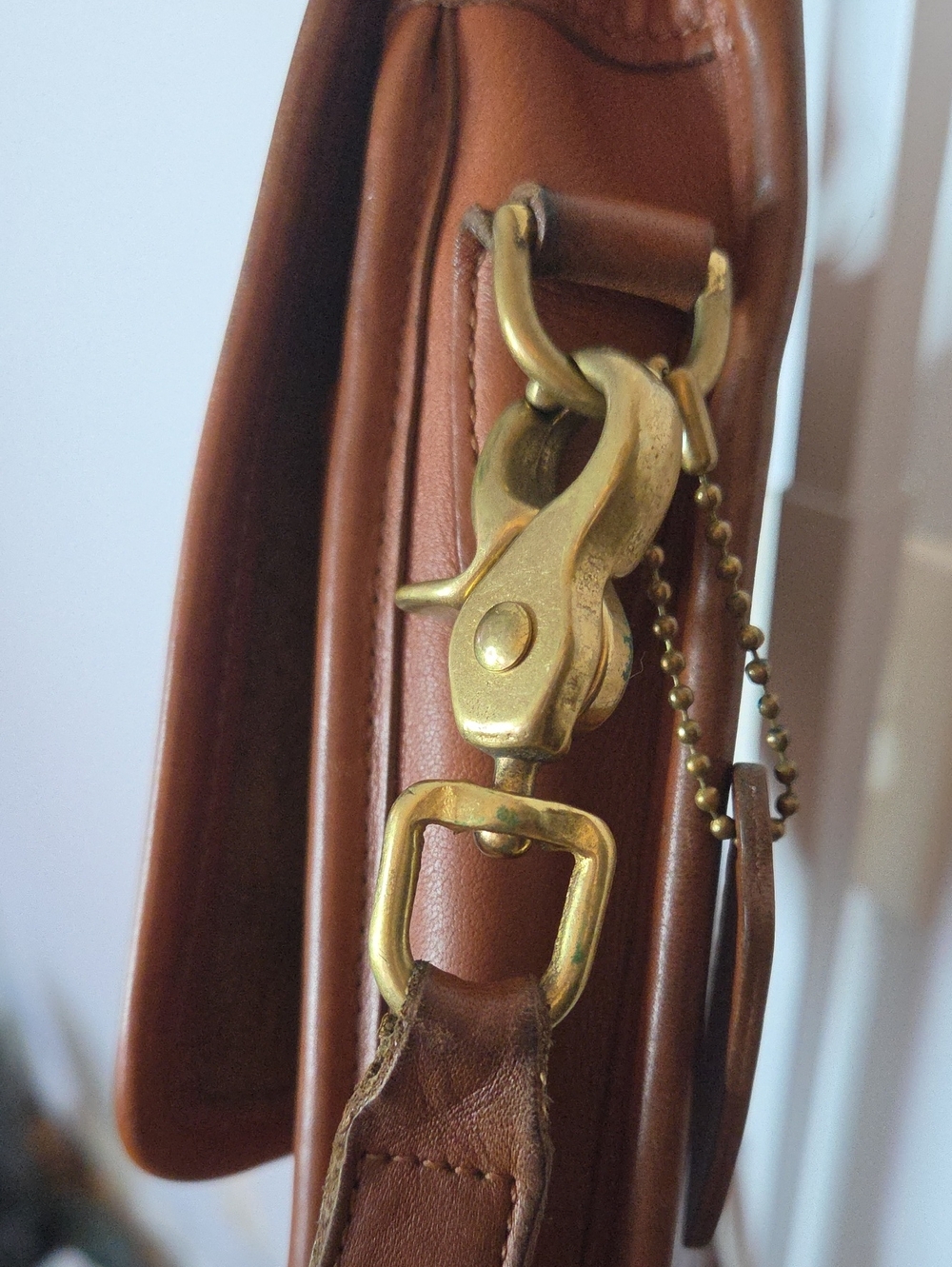 Vintage Coach Station Bag #5130 British Tan Glovetanned Leather Crossbody 90’s - Picture 5 of 15
